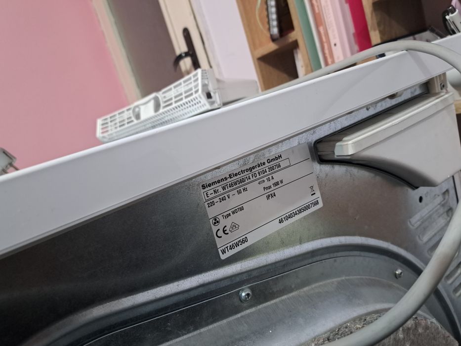 Сушилня за дрехи марка Siemens