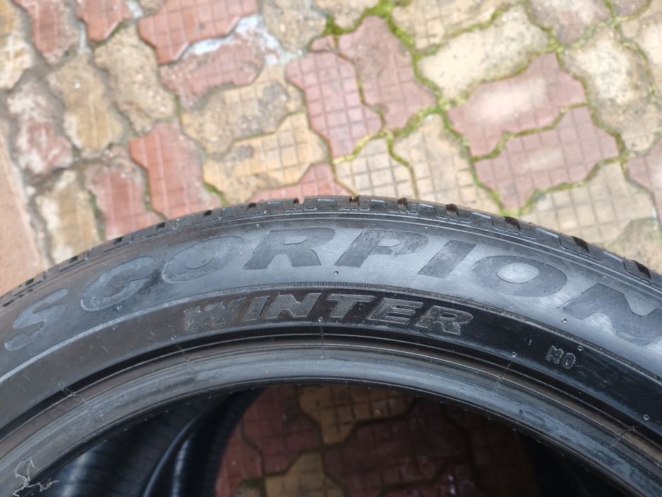 305 40 20,și 275 45 20,set 4buc Pirelli Scorpion,5mm
