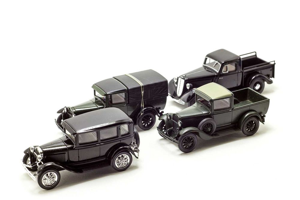 Игрушечные ретро автомобили, машины ф-мы Наш Автопром, масштаб 1:43.