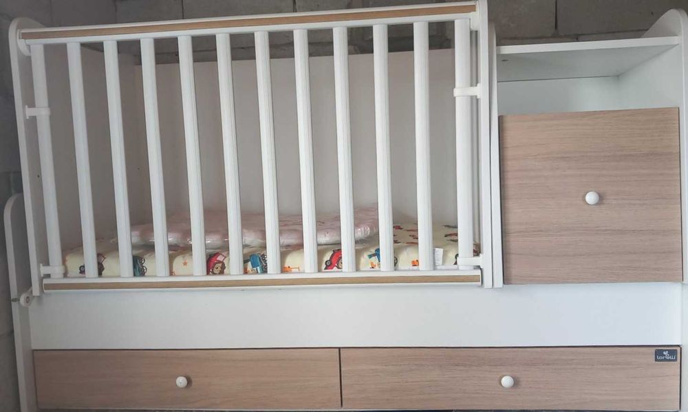 Кошара Лорели 3 в 1 +матраче и обиколници