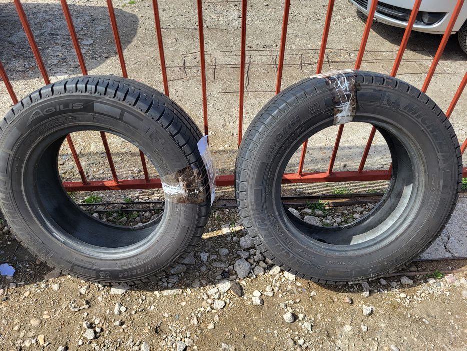 Гуми за бус Michelin Agilis 215 65 16 C