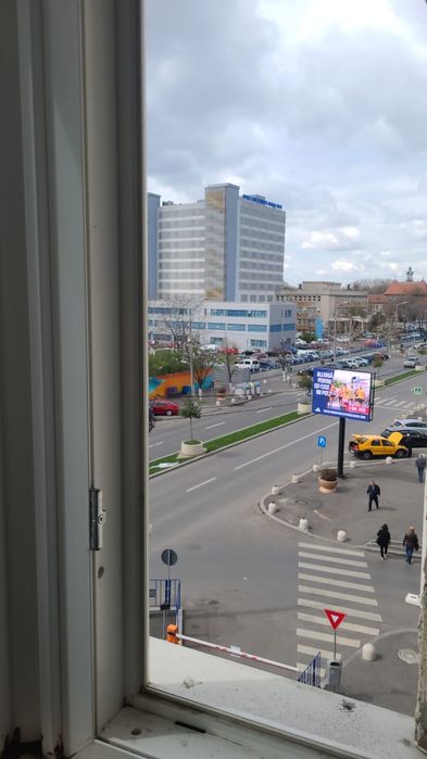 Direct proprietar inchiriez apartament 2 camere sos berceni