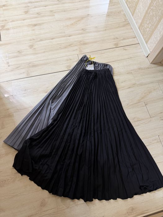 Продам Юбки Плесированые