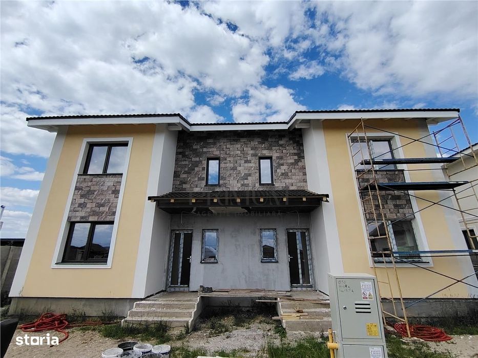 Duplex 5 camere - compartimentare excelenta - acces facil