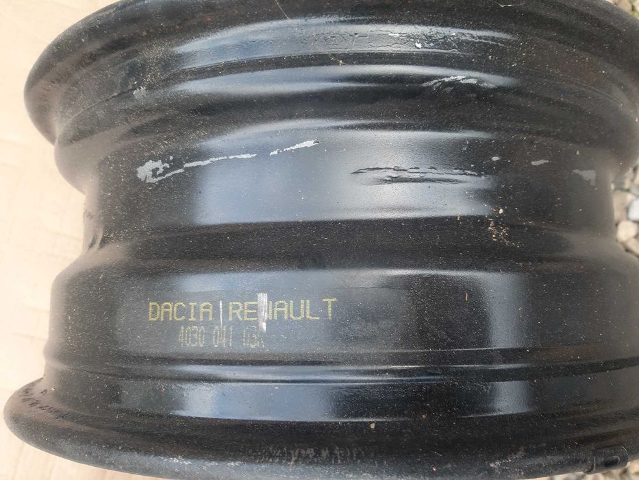 Jante Dacia pe 15 stare buna