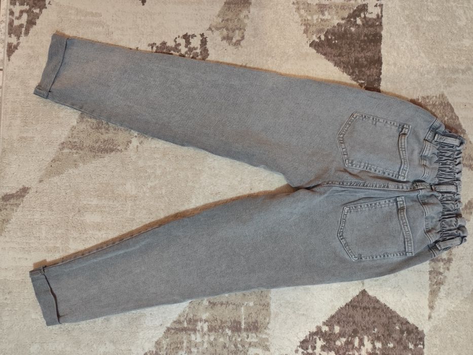 Дънки Bershka,размер 32/xs