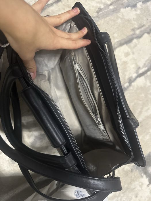 Продам женскую сумку