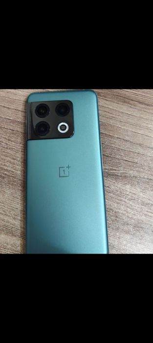 oneplus 10pro
12.256 operatifka
imeykadan otgan
120 hz OLED 
5000 ak