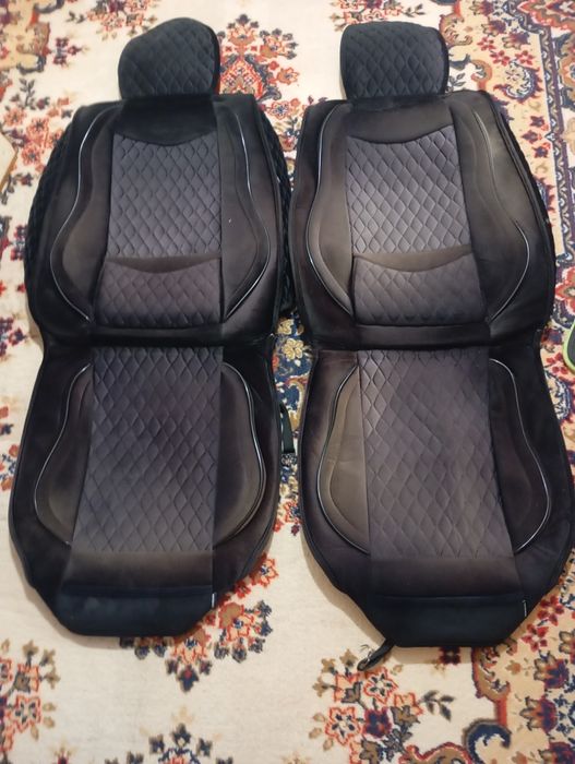 Продам чехлы на передние сиденья