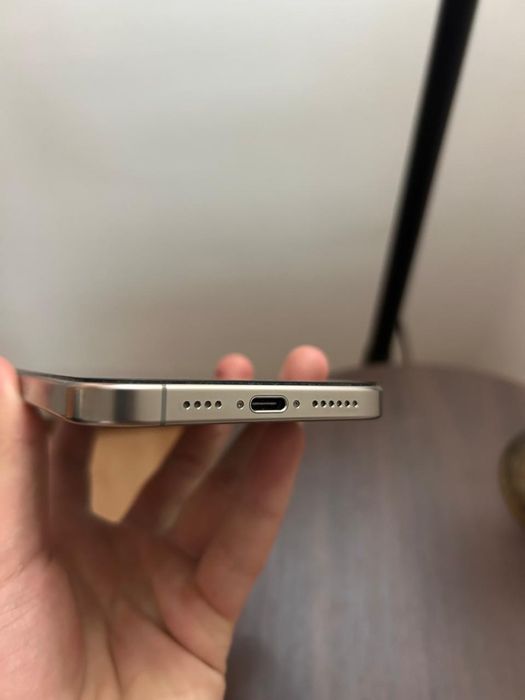 iPhone 16 pro max 256g