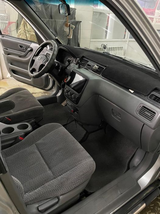 Продам Надежную Хонда срв