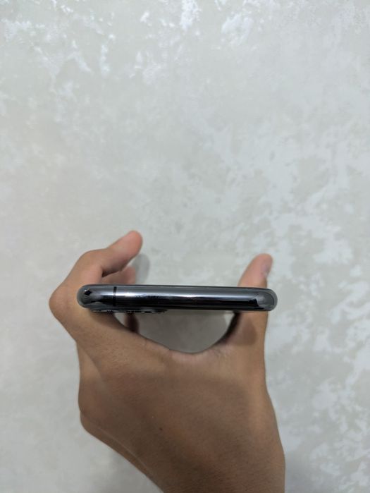 iPhone 11 pro / Музейное состояние.