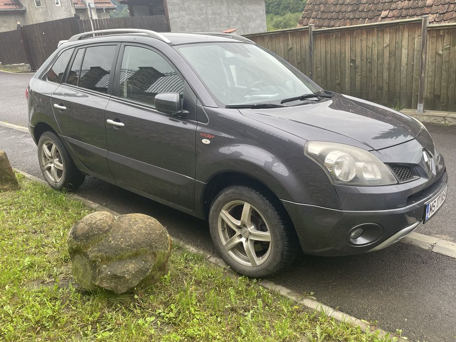 Renault koleos 4x4, 2011, 175000 km. Cutie automata