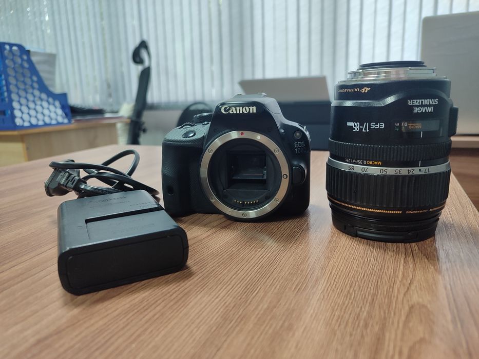 Canon 100D фотоаппарат