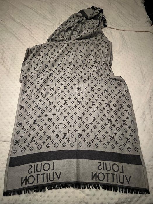 Esarfa Louis Vuitton