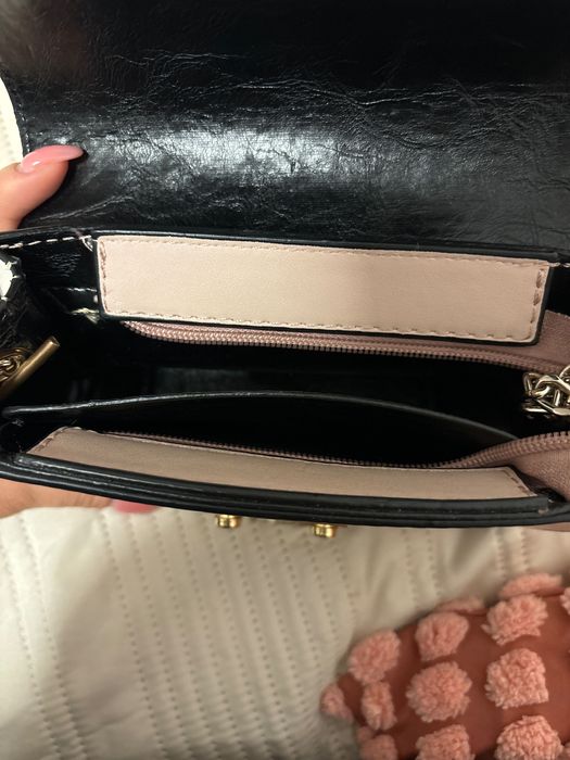 Дамска чанта през рамо