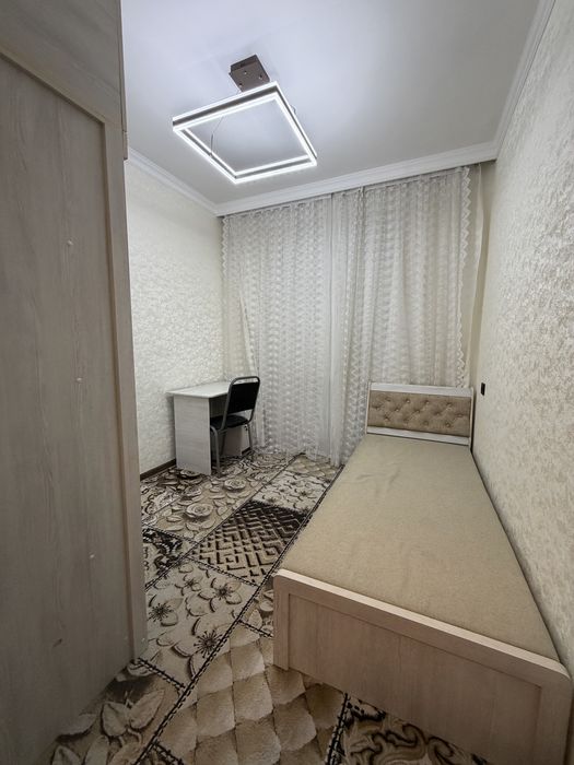 Сергели 5А 3 хона срочно ижарага берилади