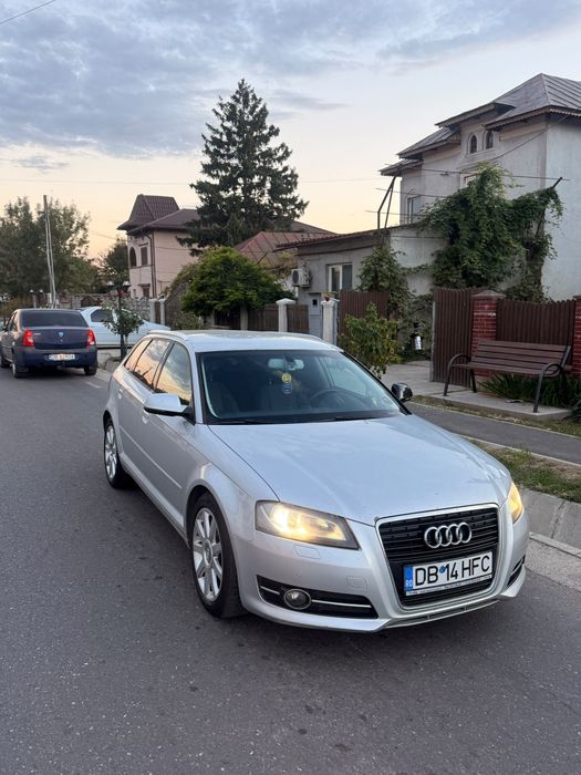 Vand Audi A3/2013  1.6 Automat Dsg Proprietar  Lumini  Led  Clima  4990€