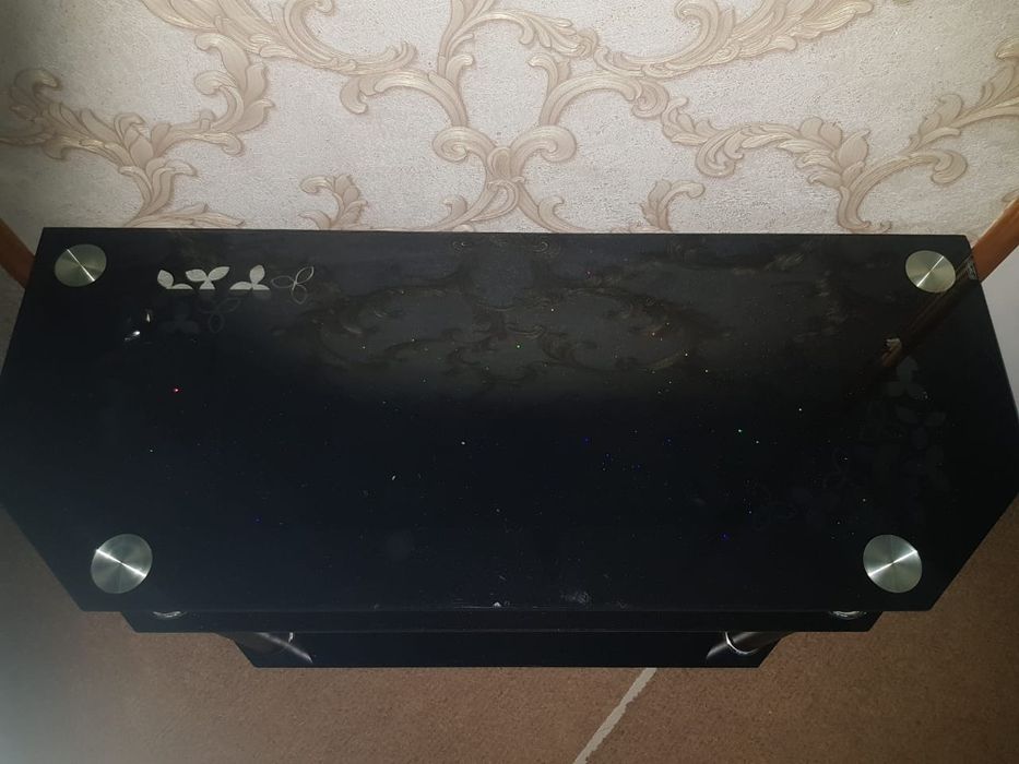 Тумба под телевизор