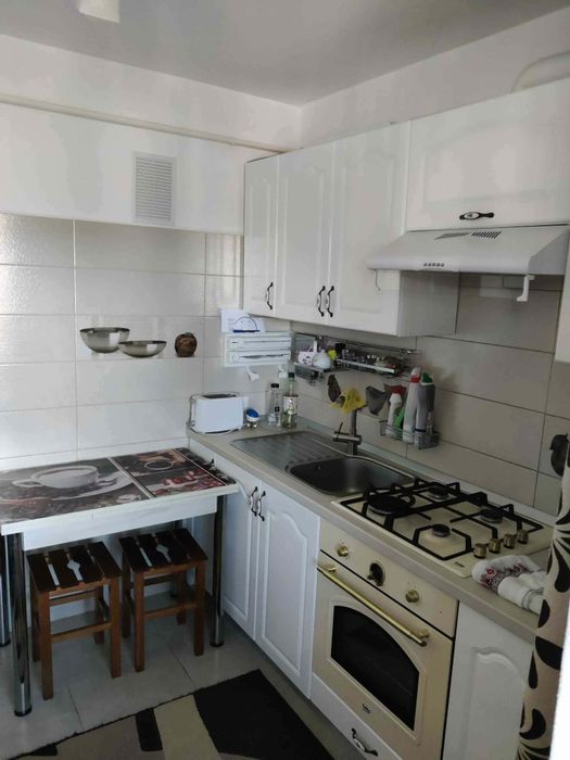 Vând apartament cu o camera