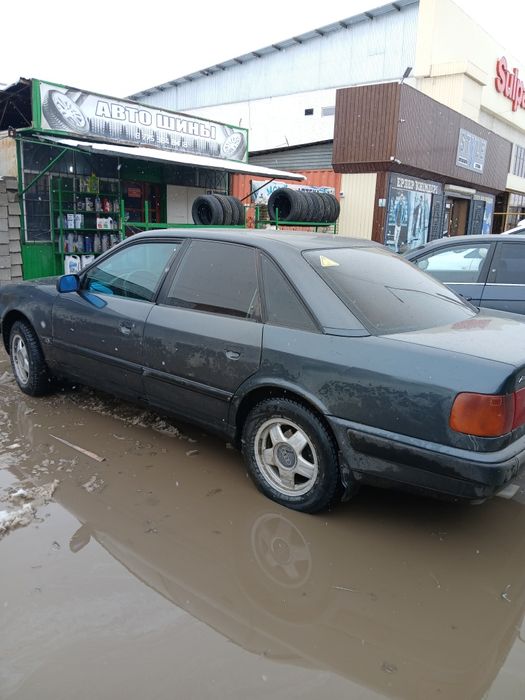 Срочно ауди с4 цена окончательно 1.3