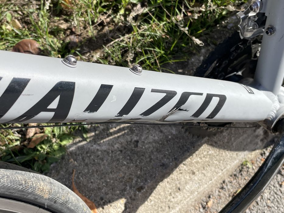 Шосеен дамски велосипед Specialized Dolce