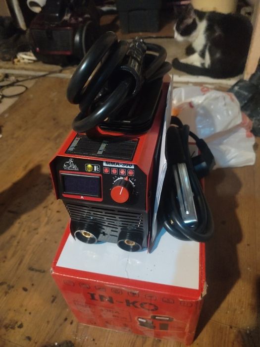 Продам сварочный аппарат.новый
