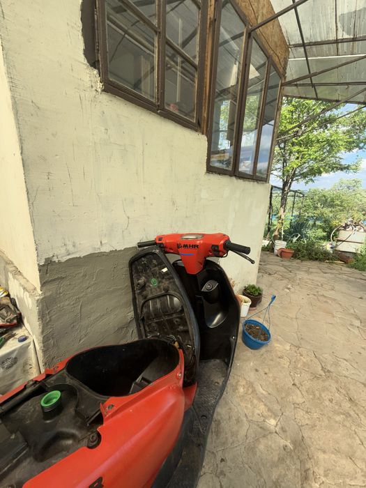 Скутер Yamaha Neos 124cc