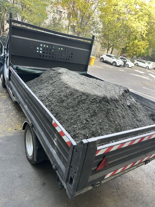 Firma cu 30 muncitori