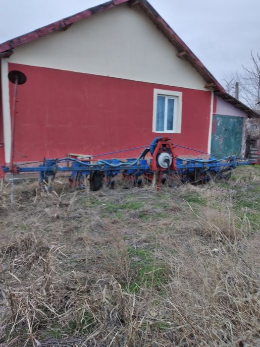 Vand semanatoare spc8 an 2014 fara fertilizare