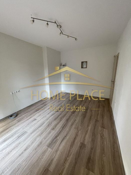 Дава се под наем Тристаен апартамент в Варна, Цветен квартал - 70 кв.м за 510 € - Снимка #6