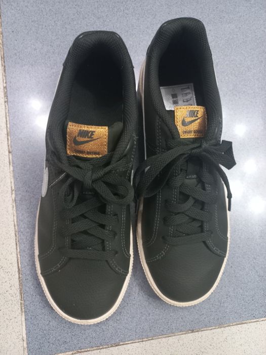 Кроссовки Nike кожаные