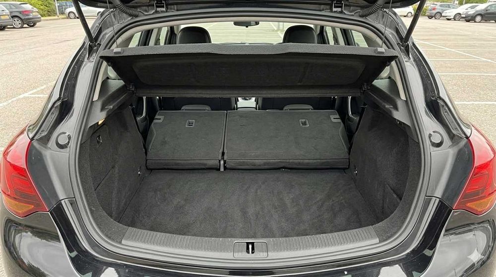 2012 Opel Astra J 1.4 Turbo 140hp ФАБРИЧНА ГАЗ - 12 900 лв (€6600)