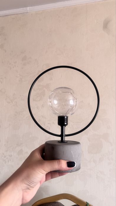 Светилник необычный