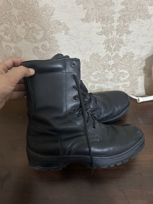 Продам БЕРЦЫ. 39-40 РАЗМЕРА