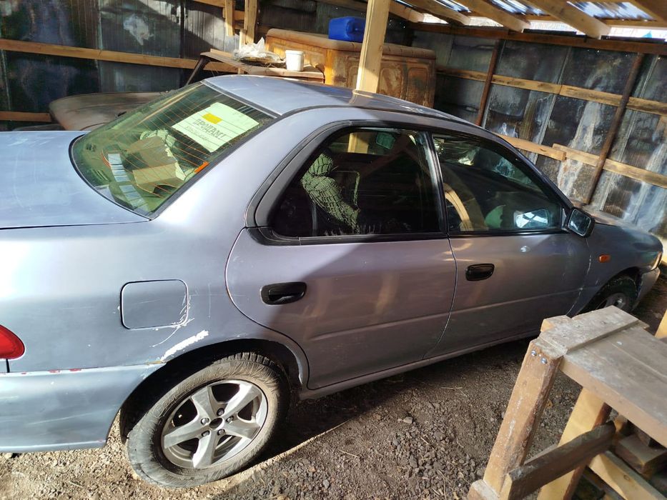 Субару импреза 1.6