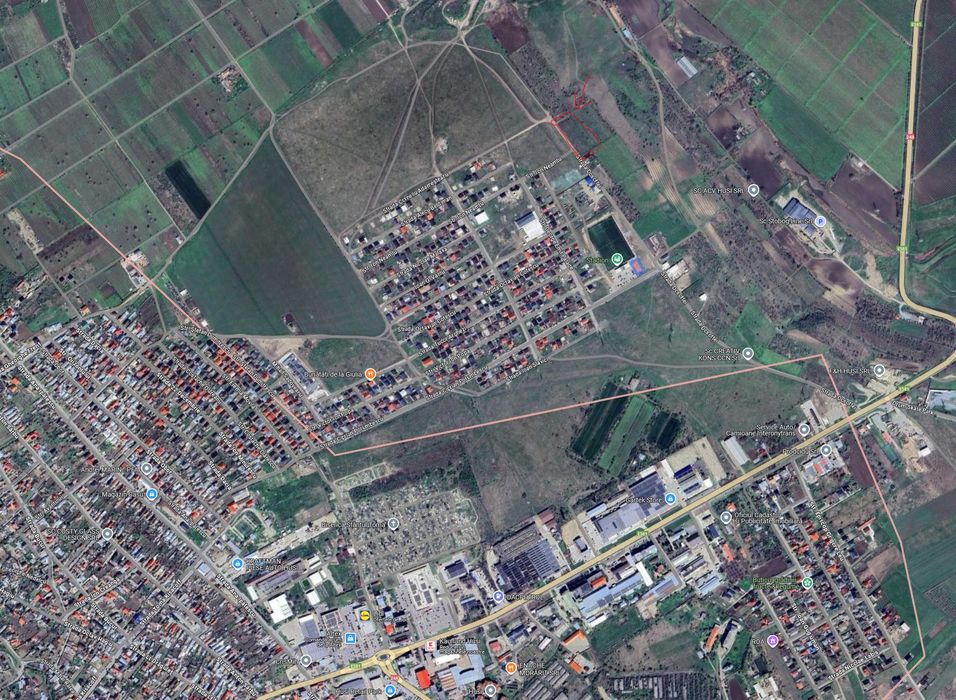 Teren intravilan în Huși cu utilități