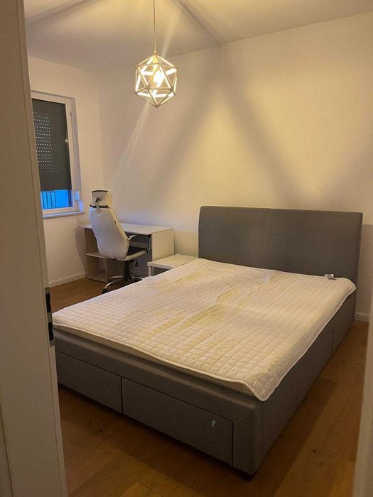 Inchiriez apartament 3 camere, terasa 81mp, Sub Cetate 45A
