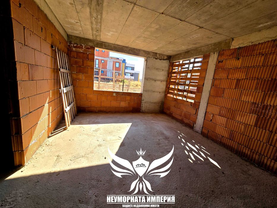 Продава се Къща в Асеновград - 391 кв.м за 550 €/кв.м - Снимка #16