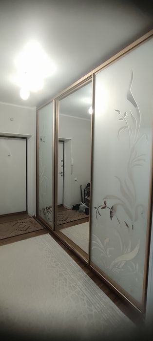 Шкаф для прихожей