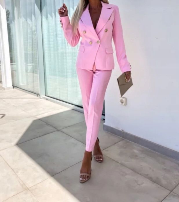 vand costum elegant roz pastelsacou &pantaloni