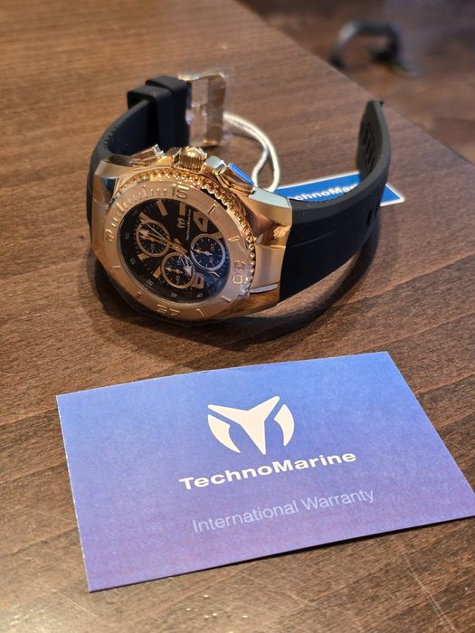 Часовник Invicta - Technomarine