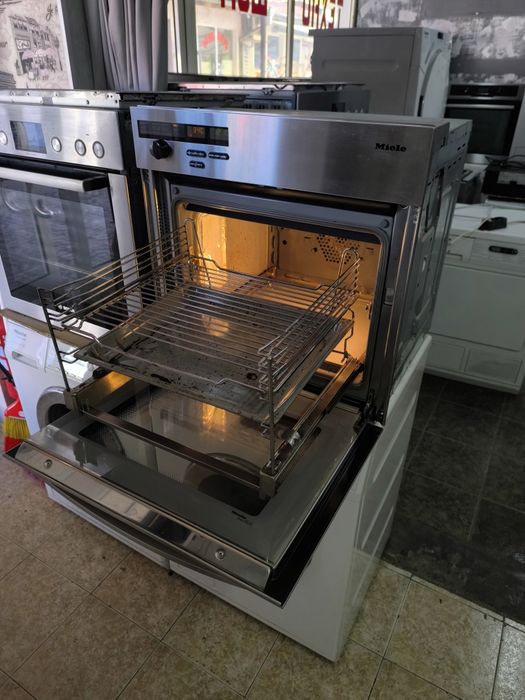 Фурна Miele H 373 BT-KAT