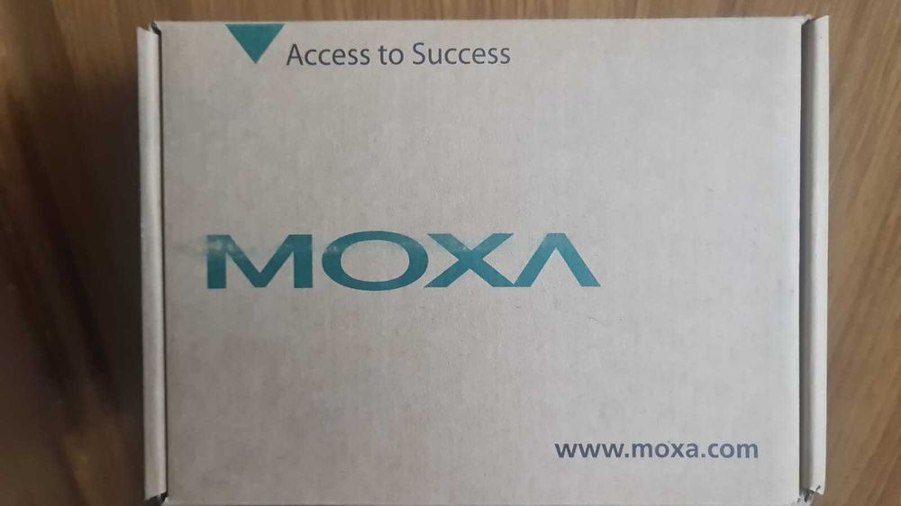 Преобразователь Moxa Nport 5230