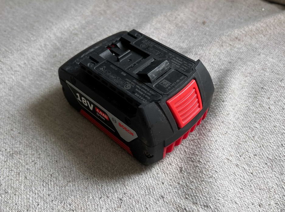 Acumulator baterie Bosch GBA 18V 4.0Ah M-C Li-Ion