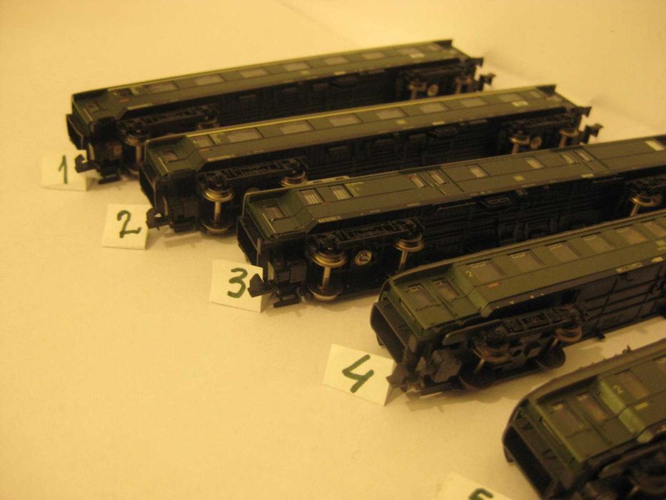 Пътнически вагони №190121 - А, Флайшман, Роко и Трикс, мaщаб 1:160, N