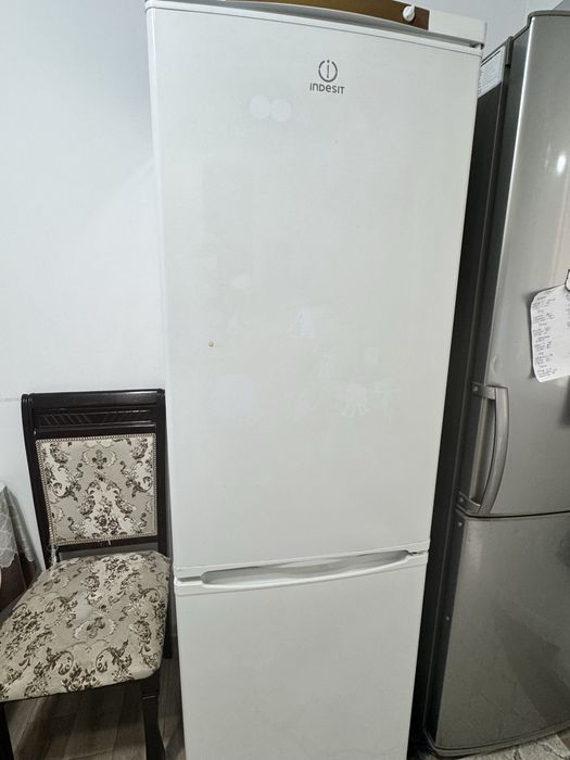 Продается холодильник б/у