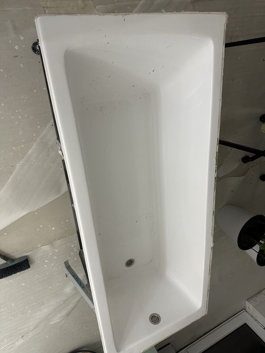 Ванная белая б/у