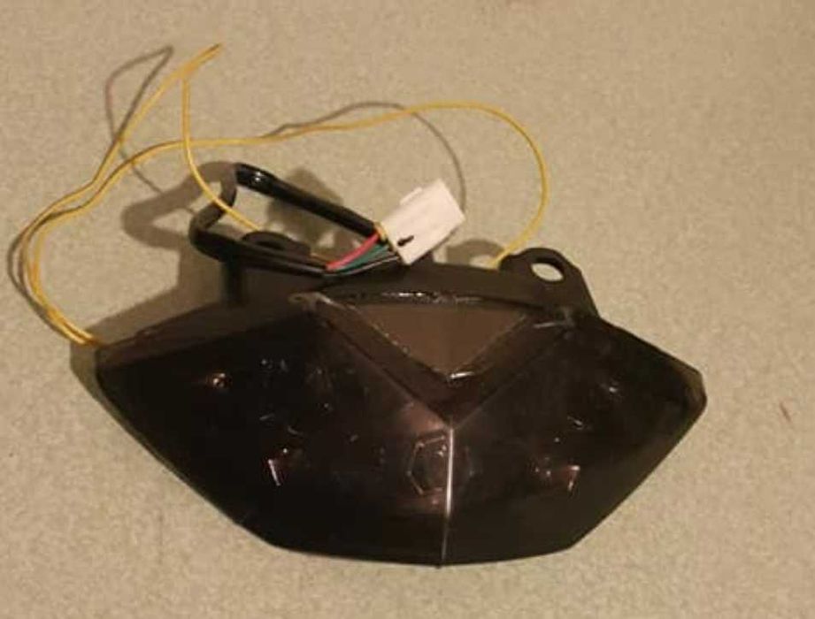 Бензинова помпа Kawasaki Нова и диоден стоп с вградени мигачи