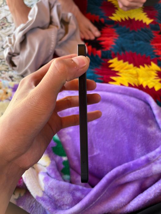 Айфон 12 в принципе норм